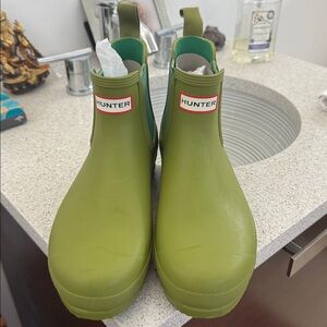 Hunter Olive Waterproof Boots